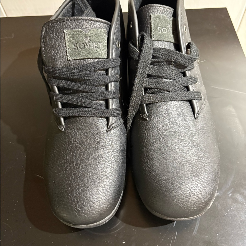 Men's Black Shoes